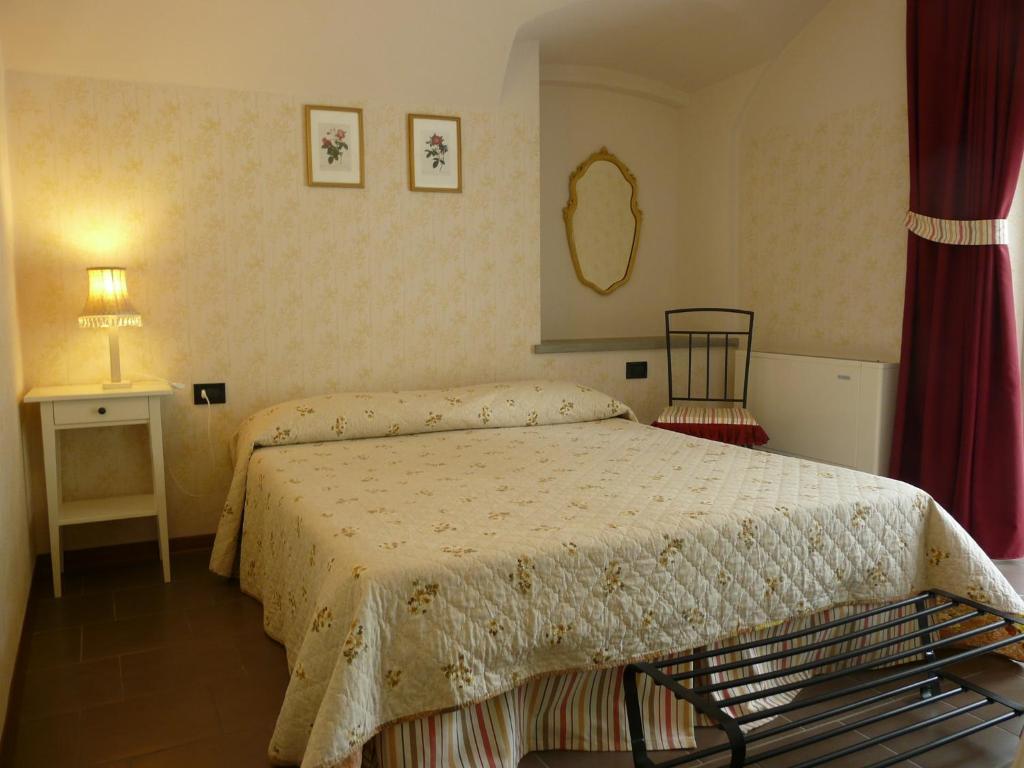 Villa Pille Monzambano Habitación foto